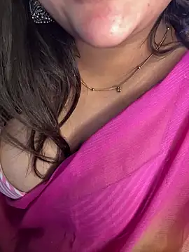 Snapshot of Rupali3 chatting on 4, 7, 2026 Rupali3 online show from 4, 7, 2026