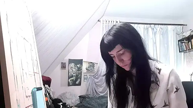 EthylAdkisson online show from 8, 5, 2026