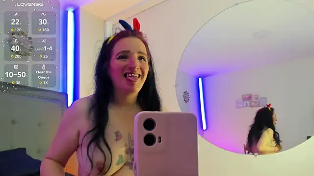 Snapshot of CloeMature chatting on 24, 6, 2026 CloeMature online show from 24, 6, 2026