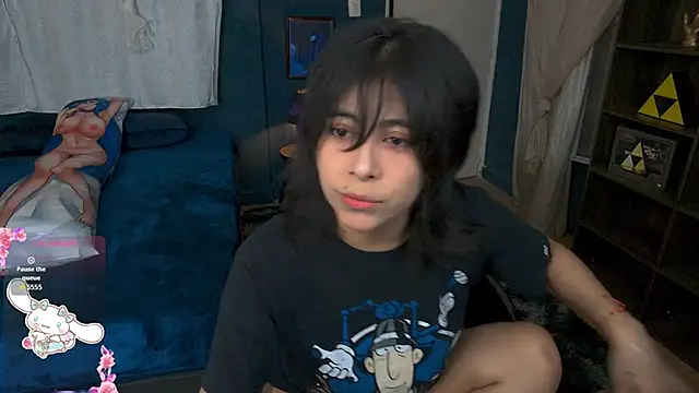 Snapshot of pixelrabitttt chatting on 19, 5, 2026 pixelrabitttt online show from 19, 5, 2026