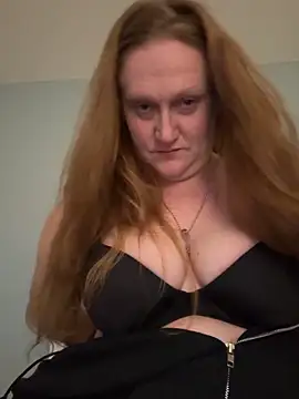 Kellilyn10 online show from 6, 6, 2026