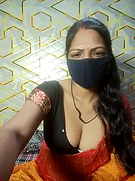 Snapshot of Juli_80 chatting on 27, 7, 2026 Juli 80 online show from 27, 7, 2026