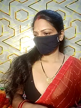 Snapshot of Juli_80 chatting on 6, 8, 2026 Juli 80 online show from 6, 8, 2026