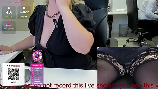 squirt milf viktoria online show from 2, 6, 2026