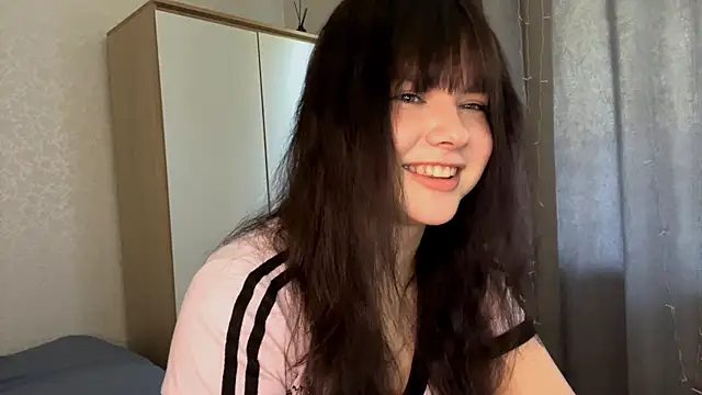 EmilyMercurial online show from 27, 5, 2026