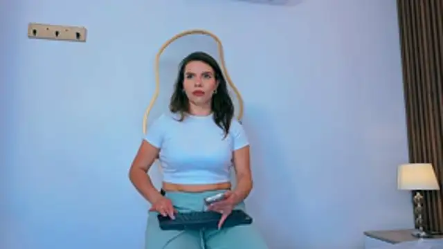 CandiceSpencer online show from 20, 7, 2026