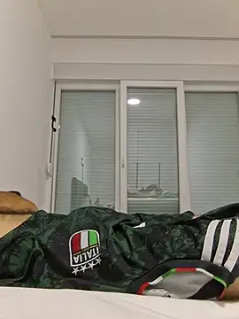 Snapshot of kurdishboy69 chatting on 26, 6, 2026 kurdishboy69 online show from 26, 6, 2026