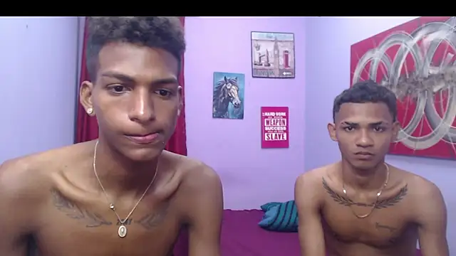 Snapshot of black_twinks chatting on 25, 5, 2026 black twinks online show from 25, 5, 2026