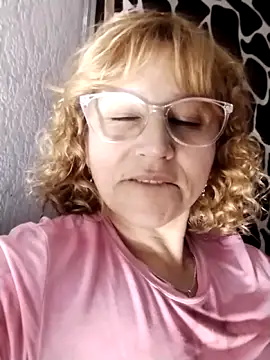 Snapshot of vitaminafranccesca chatting on 7, 5, 2026 vitaminafranccesca online show from 7, 5, 2026