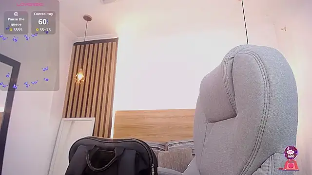 Snapshot of alexa_forbes_ chatting on 4, 6, 2026 alexa forbes online show from 4, 6, 2026