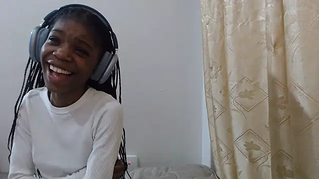 PetiteBarbie 05 online show from 16, 7, 2026