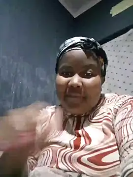 Snapshot of ChubbyMidgetxxx19 chatting on 11, 5, 2026 ChubbyMidgetxxx19 online show from 11, 5, 2026