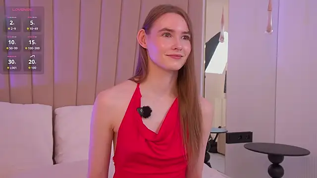 Snapshot of LillianYoung chatting on 19, 7, 2026 LillianYoung online show from 19, 7, 2026