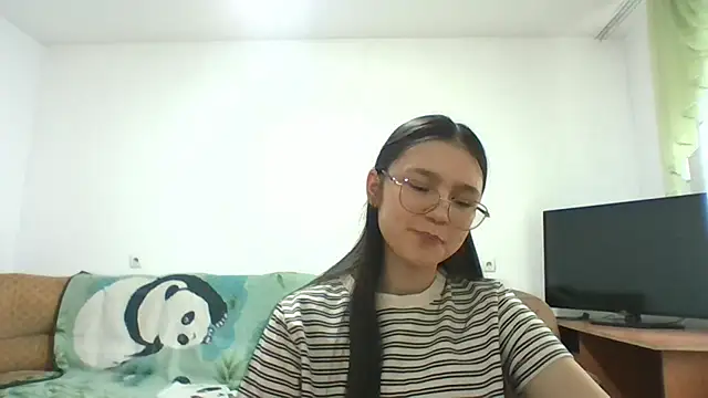 Snapshot of MalindaPerrino chatting on 11, 5, 2026 MalindaPerrino online show from 11, 5, 2026