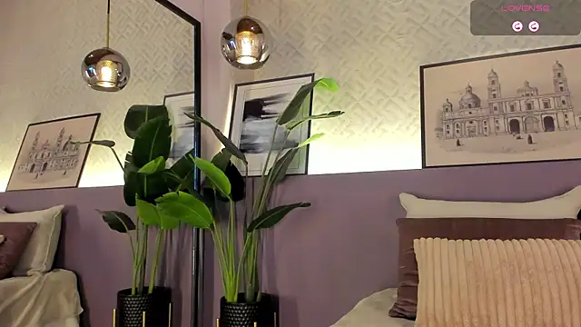 Snapshot of dionneventuri chatting on 21, 7, 2026 dionneventuri online show from 21, 7, 2026