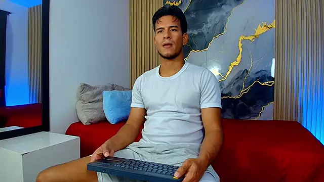 Snapshot of JacobWolf__ chatting on 5, 6, 2026 JacobWolf online show from 5, 6, 2026