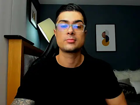 Snapshot of ZEI-001 chatting on 1, 6, 2026 ZEI-001 online show from 1, 6, 2026