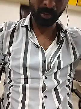 Snapshot of Ijus12 chatting on 31, 5, 2026 Ijus12 online show from 31, 5, 2026