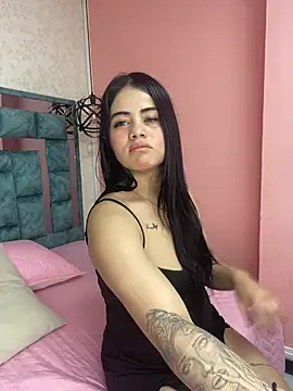 Snapshot of zoe_martinez chatting on 23, 5, 2026 zoe martinez online show from 23, 5, 2026