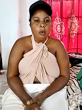 Snapshot of JuicyHoney_01 chatting on 25, 7, 2026 JuicyHoney 01 online show from 25, 7, 2026