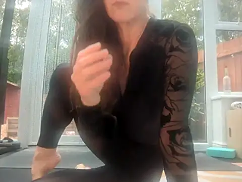 Lady T  online show from 19, 5, 2026