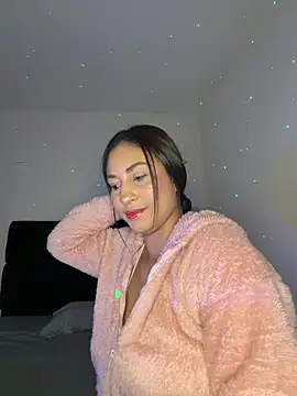 Snapshot of Malory_xx chatting on 8, 6, 2026 Malory xx online show from 8, 6, 2026