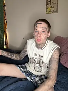 Snapshot of tattedupguy chatting on 24, 5, 2026 tattedupguy online show from 24, 5, 2026