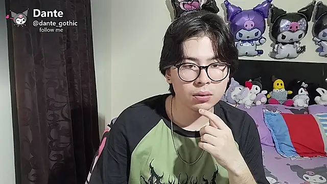 Snapshot of kuromi_boy chatting on 28, 5, 2026 kuromi boy online show from 28, 5, 2026