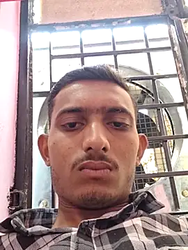 Snapshot of ronnybhai008 chatting on 11, 5, 2026 ronnybhai008 online show from 11, 5, 2026