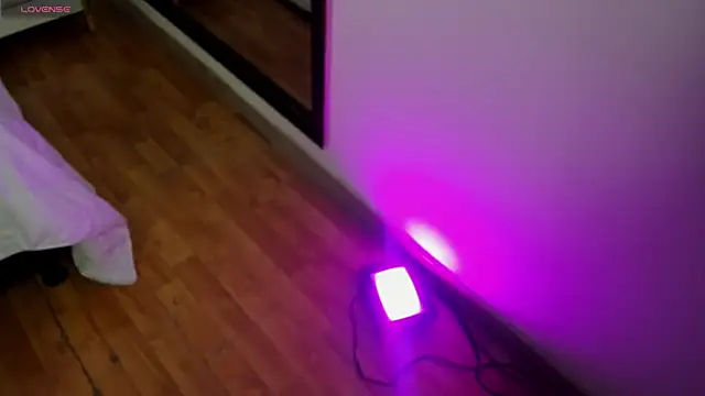 Samanta Vanegas online show from 13, 6, 2026