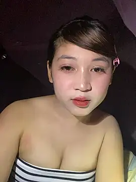 Snapshot of Emily-pussy chatting on 11, 5, 2026 Emily-pussy online show from 11, 5, 2026