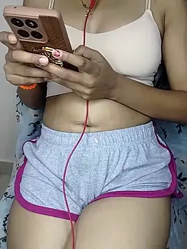 Snapshot of kannadagirll369 chatting on 19, 6, 2026 kannadagirll369 online show from 19, 6, 2026