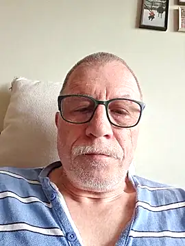 Snapshot of NextAct92 chatting on 10, 5, 2026 NextAct92 online show from 10, 5, 2026