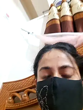 Snapshot of bristyislam chatting on 9, 5, 2026 bristyislam online show from 9, 5, 2026