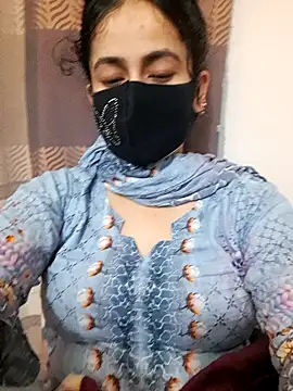 Snapshot of bristyislam chatting on 10, 5, 2026 bristyislam online show from 10, 5, 2026