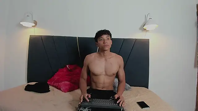 Snapshot of michael_cum23 chatting on 13, 5, 2026 michael cum23 online show from 13, 5, 2026