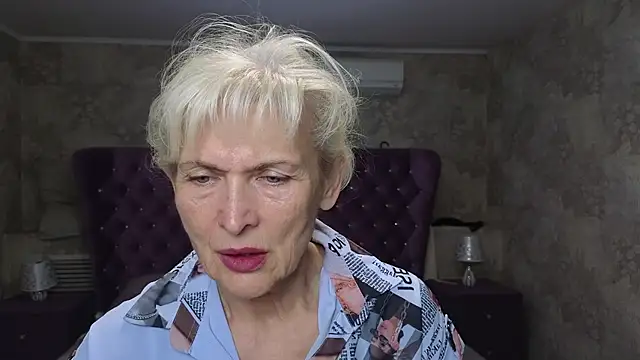 Snapshot of Nia_Natur chatting on 19, 5, 2026 Nia Natur online show from 19, 5, 2026
