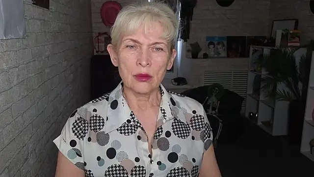 Snapshot of Nia_Natur chatting on 22, 5, 2026 Nia Natur online show from 22, 5, 2026