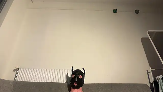 maskedstud2026 online show from 9, 5, 2026