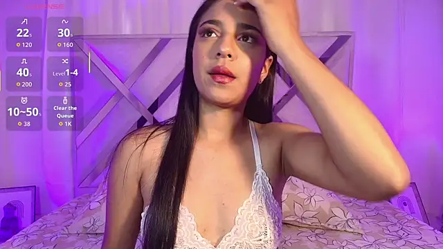Snapshot of thalia_gomez__ chatting on 2, 7, 2026 thalia gomez online show from 2, 7, 2026