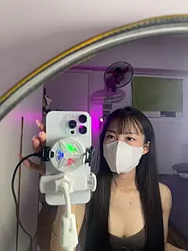 Lov3lily online show from 18, 6, 2026