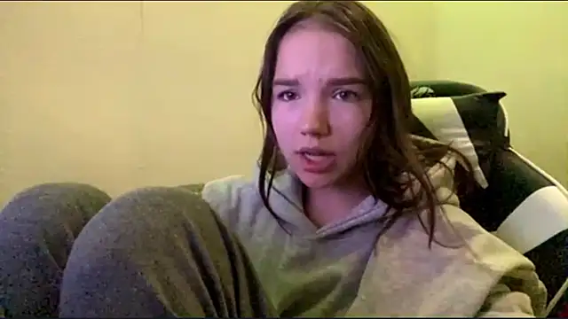 FewerCadre online show from 22, 5, 2026