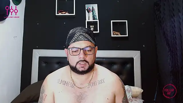 perverseveteranmanxxx online show from 19, 3, 2025