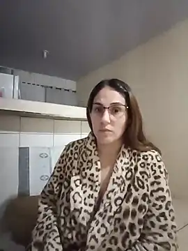 Snapshot of Maya388 chatting on 15, 7, 2026 Maya388 online show from 15, 7, 2026