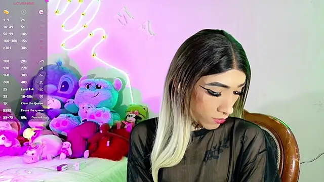 violeta E  online show from 14, 6, 2026