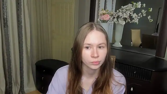 Snapshot of KerenKhoun chatting on 13, 5, 2026 KerenKhoun online show from 13, 5, 2026