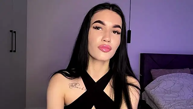 Snapshot of KarieEgge chatting on 8, 6, 2026 KarieEgge online show from 8, 6, 2026