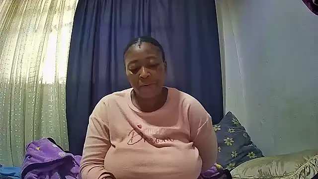 HottyBoobs5 online show from 1, 6, 2026