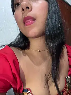 Snapshot of yul-dulce chatting on 2, 7, 2026 yul-dulce online show from 2, 7, 2026