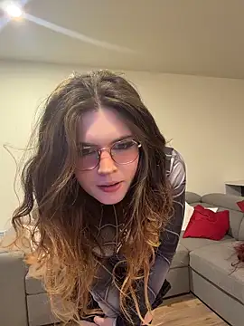 Snapshot of cutypiefull chatting on 7, 6, 2026 cutypiefull online show from 7, 6, 2026